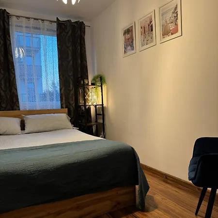 7 Min Od Pkp Dworzec Metropolitarny *